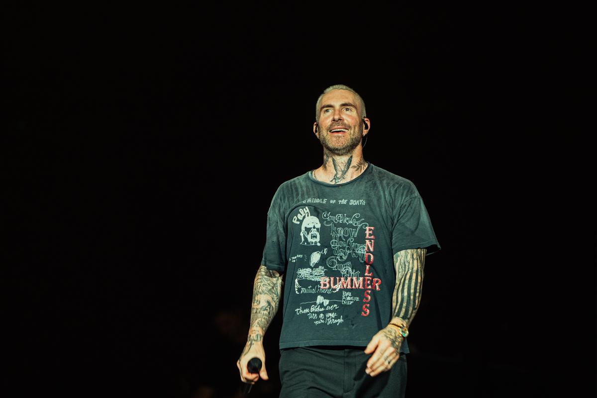 Adam Levine ended the memorable evening with a promise to be back again in India.  